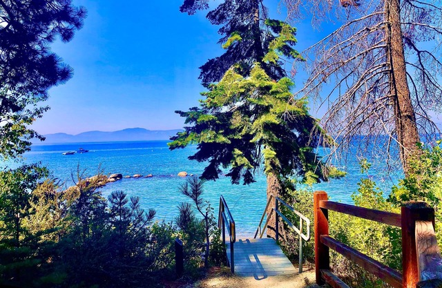 Lv12: Luxury Villa Walk to the Beach