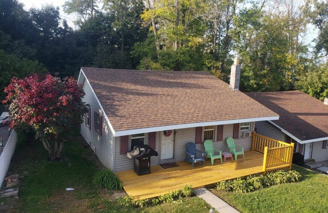 Lynn`s Cottage at Heron Ledge