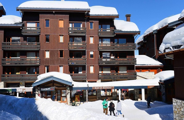 Méribel Mottaret | Sleeps 4 | Sky-High Retreat