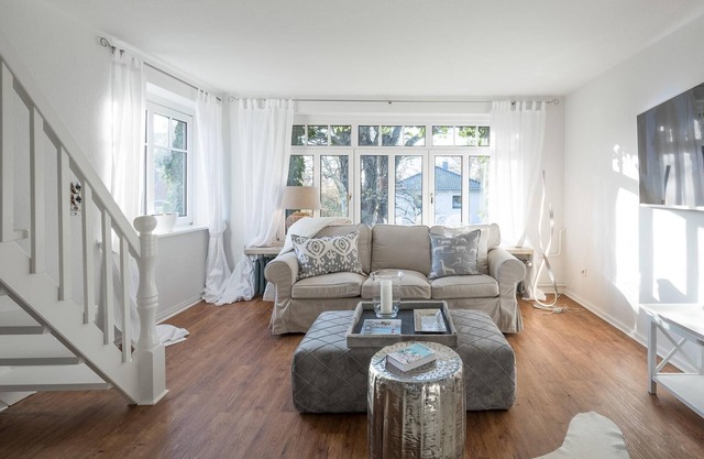Mönkevilla vacation apartment in Husum for up to 4 people