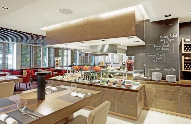 Mövenpick Hotel Zuerich-Airport