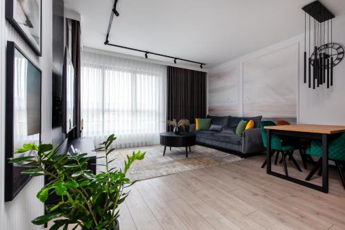Młode Miasto Doki Apartments by HappyStay