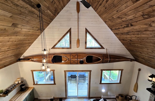 "Ma Cabine" - Quiet Retreat along the River