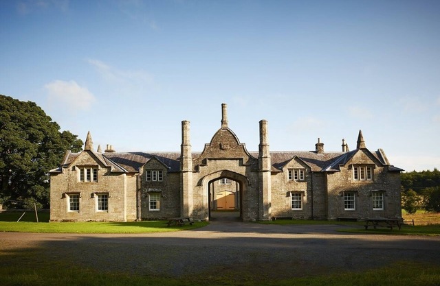 MacKenzie Cottage - Family Friendly Cottage on the Beautiful Blairquhan Estate