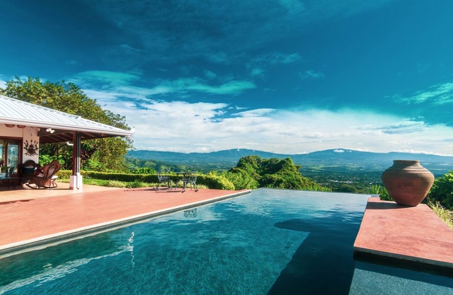 Magic Mountain Villa Breathtaking Views w/Pool - Vista Atenas Lote 51