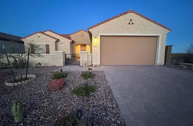 Magical Desert Setting - Vacation, Corporate, Short-Term, Available until 12/31