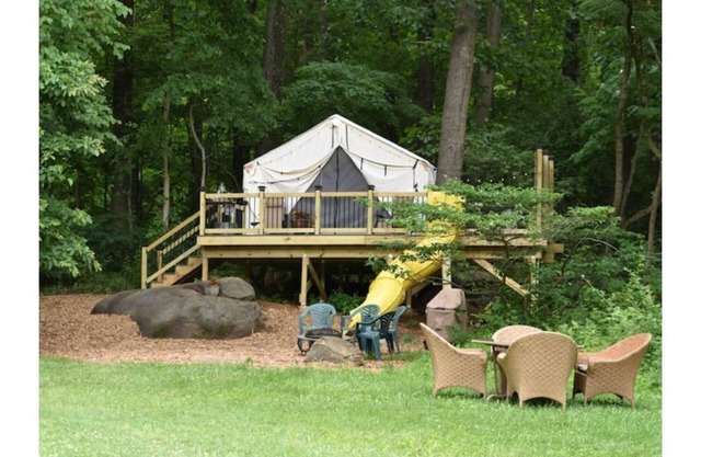 Magical Tree House with Hot Tub, Fire Pit & Slide