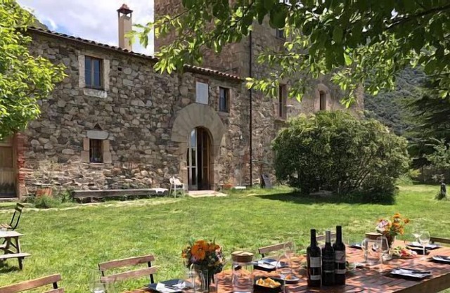 Magnific farmhouse in the nature only 45min from Barcelona!