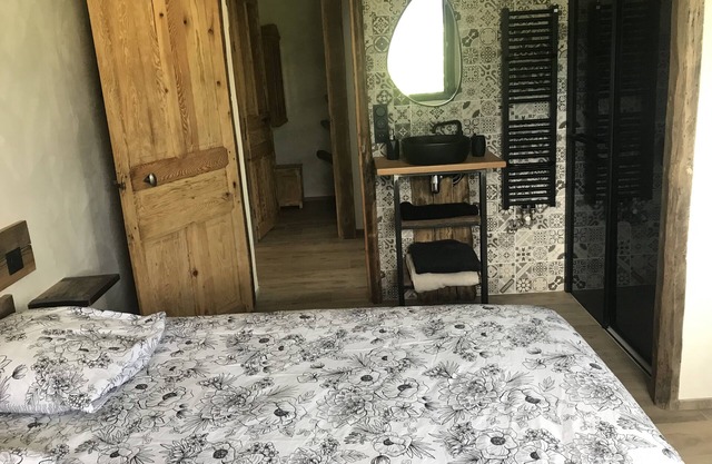 magnificent accommodation on the ground floor of a chalet