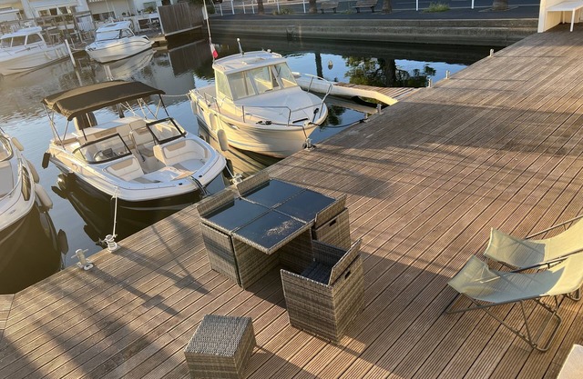 Magnificent marina with 3x12-metre wharf