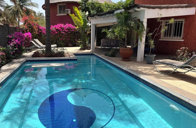 MAGNIFICENT VILLA AND VERY NICE RESIDENCE