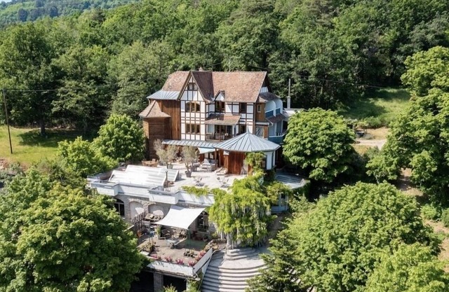 Magnificent villa/manor house/Bergheim forest