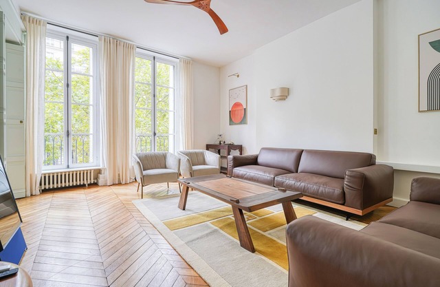Magnifique 6 chambres en plein coeur de Saint Germain des Près et Odéon