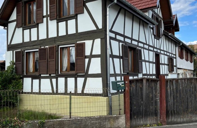 Maison Alsacienne. Boulangerie Dans le Village. Europapark et Rulantica à 35km