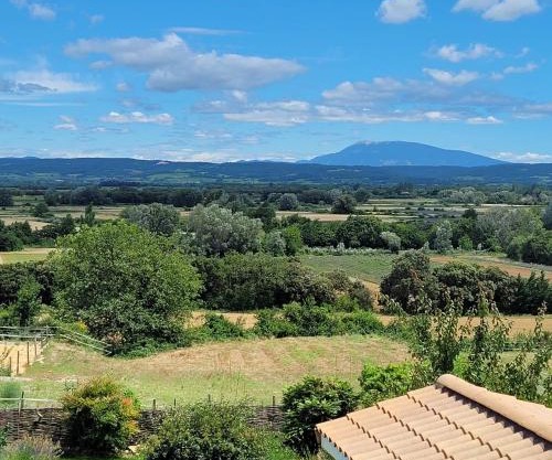 Maison avec terrasse proche Grignan
