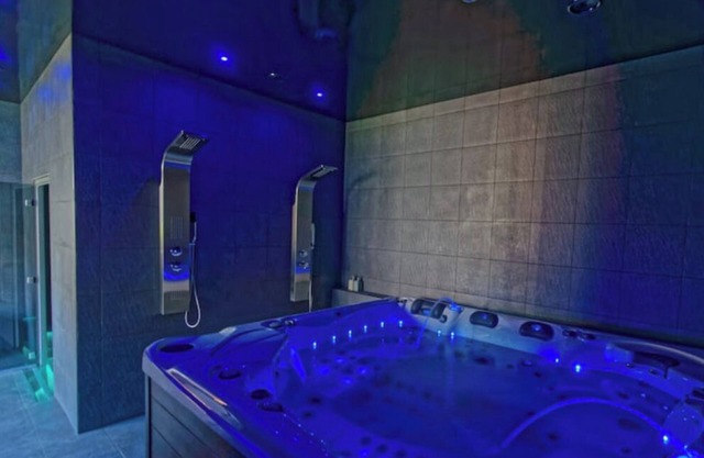 Maison curieuse - spa and hammam wellness area