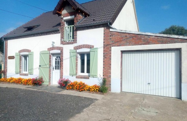 Maison charmante à Bléneau avec jardin et équipements modernes