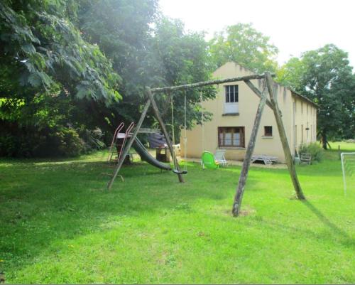 Maison de 2 chambres avec jardin amenage et wifi a Prats de Carlux