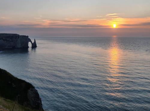 MAISON DE CAMPAGNE à LA MER pour un COUP DE COEUR