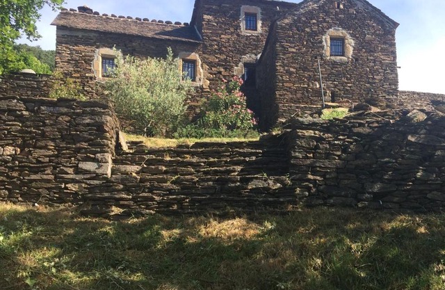 MAISON DE CHARME EN ARDECHE DU SUD AVEC PISCINE