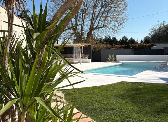 Maison de standing proche de la mer