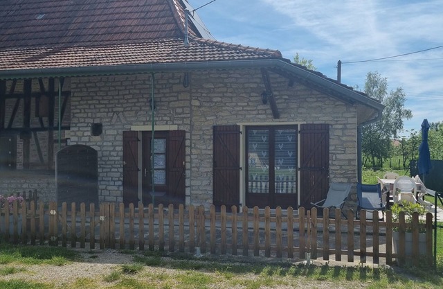 Maison de Vacances à la Ferme en Bourgogne 4/6 Personnes