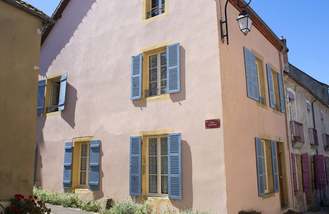 Maison de Village Avec Grand Jardin Très Calme