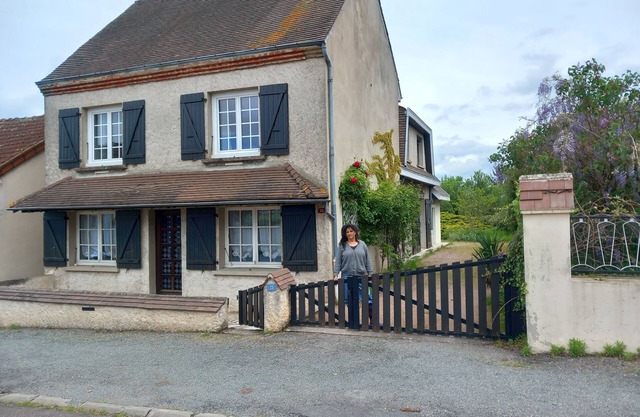 Maison de Ville, Jardin. 5 Chambres, 3 Salles de Bains, Cuisine et 2 Salons