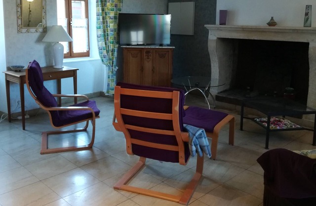 Maison de Village Agréable à Vivre