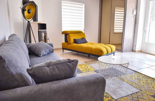 Maison Entièrement Rénovée Blois