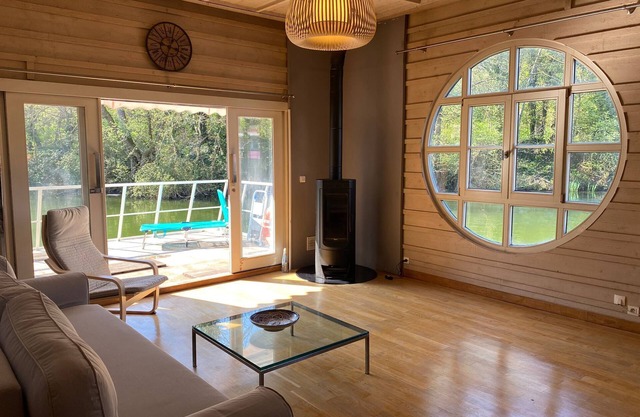 Maison Flottante en Pleine Nature à 35 mn de Paris