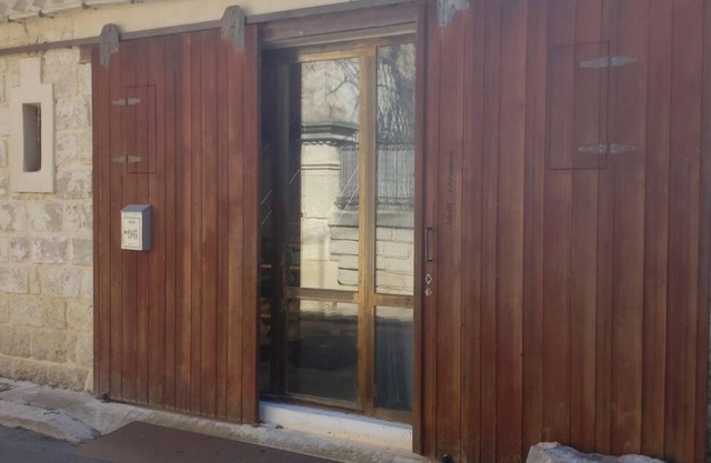 Maison Atypique Avec sa Terrasse Tropezienne Vegetalisée