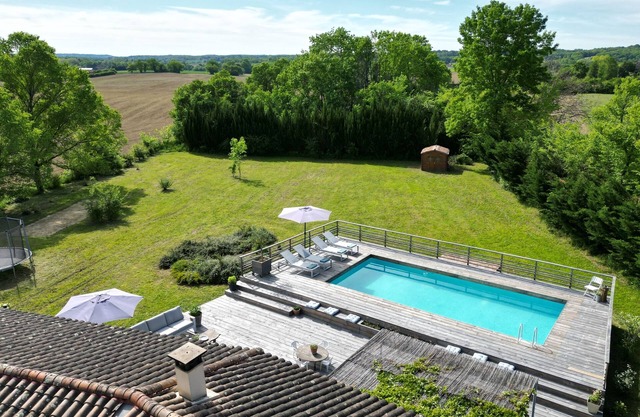 Maison les comtes - with swimming pool in Périgord