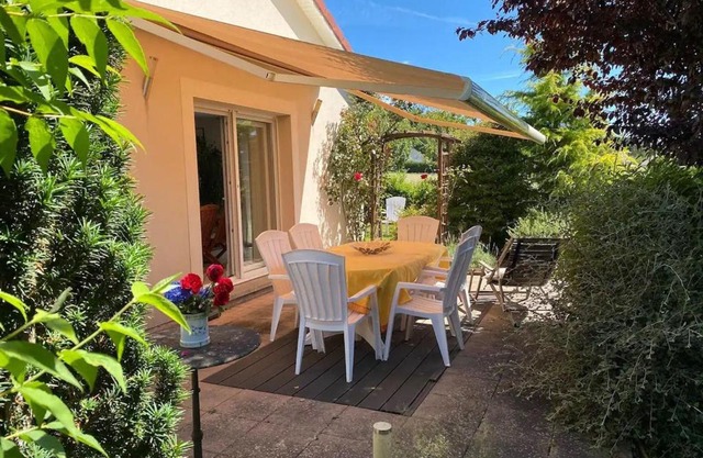 Maison Plain-Pied à 10 min d'Epinal: Jardin Clos, BBQ, WIFI, Draps et Ménage Inclus - FR-1-589-606