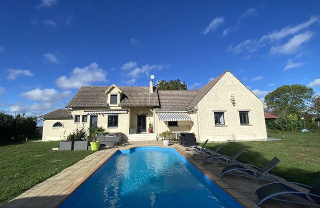 Maison Pour 8 Adultes et Maximum 6 Enfants Avec Piscine Chauffée, spa et Sauna