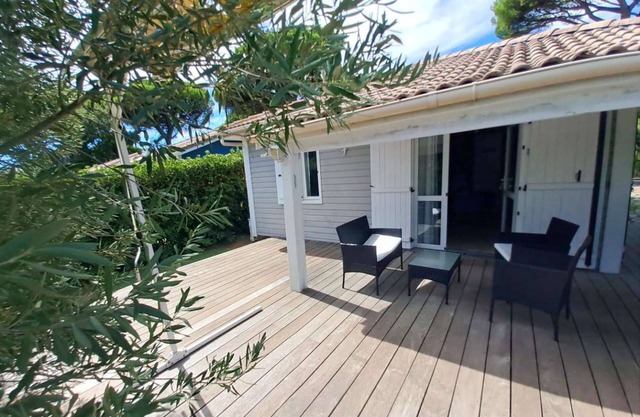 Maison une chambre climatisée proche de St Tropez
