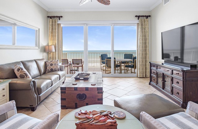 MALIBU CONDO RENTAL NEW SMYRNA BEACH 3BR/3BA OCEANFRONT LUX 502 UNIT 2000 SQ FT
