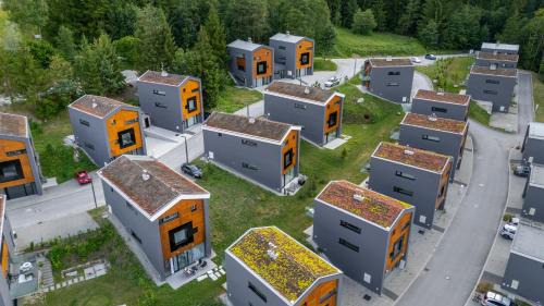 Malino Resort & Residences - Ski and Bike Apartments