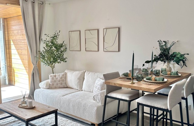 MAMCosy - Best place - At the Station | Geneva Access 15'– Bright & Modern Stay"