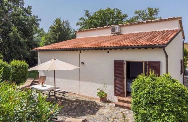 Mandorlo by Interhome