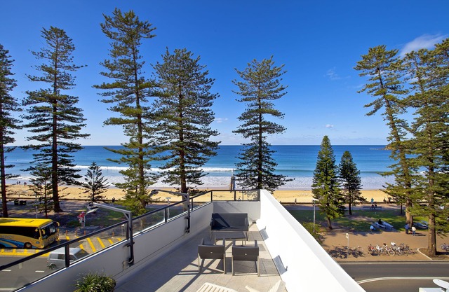 Manly Paradise Motel & Apartments