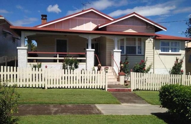Manning House - family and pet friendly