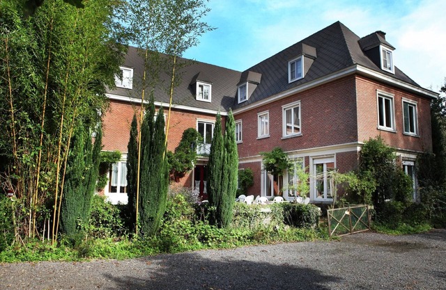 Mansion in Doomkerke near Forest & Bruges
