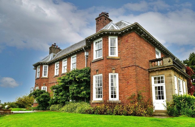 Mansion in Carlisle near Lake District