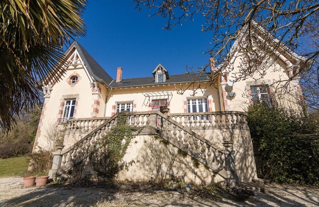 Mansion in Dordogne with Private Pool
