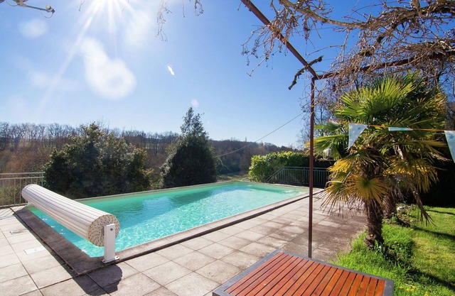 Mansion in Sigoulès with Private Pool