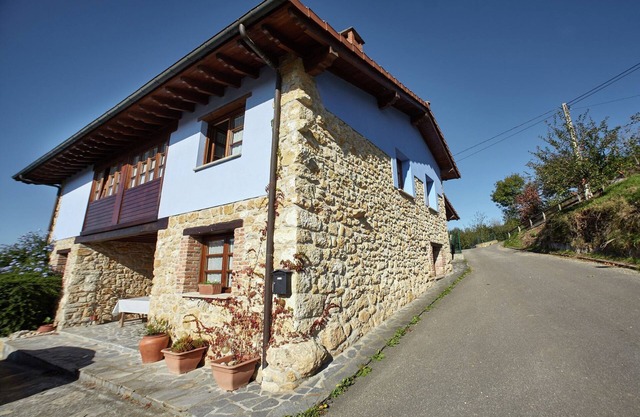 Mansion with Pool & Terrace