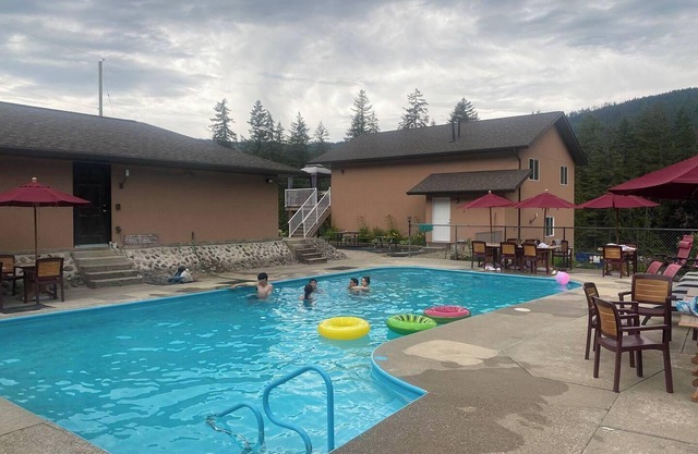 Mara Spring Lodges - Towhee Mountain Lodge 3