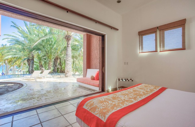 Marcela Lw: Oceanview 2-bedr with private pool and jacuzzi