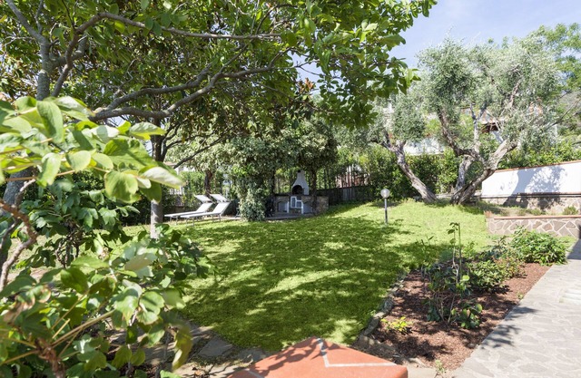 Maremma apartment with panoramic sea view, pets allowed